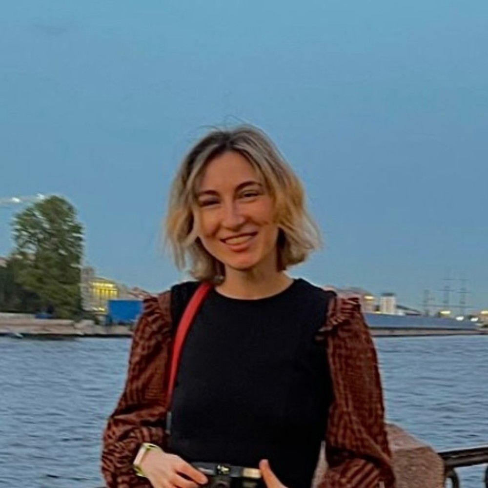Meet your Posher, Marina